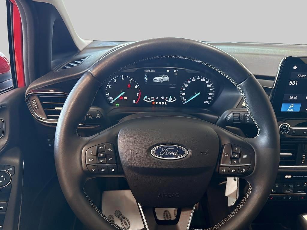 Ford Fiesta 2021 - miniatyr 9
