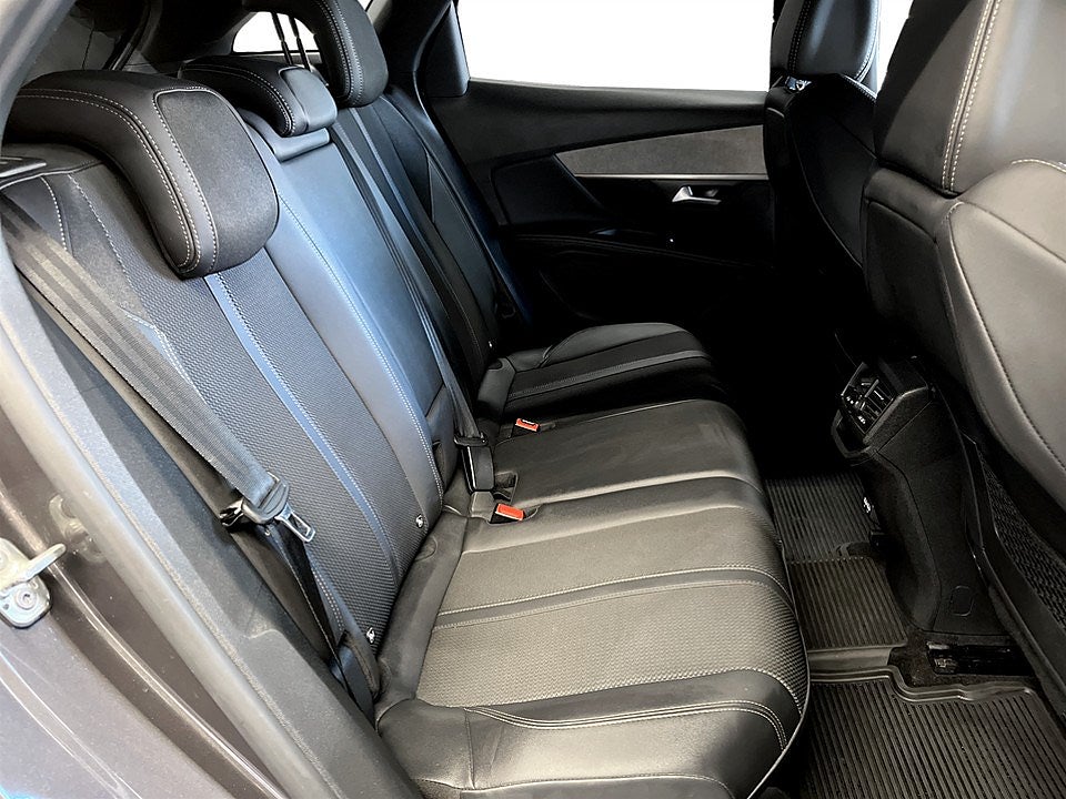 Bild på Peugeot 3008 GT 1.2 PT 130hk Aut - B-KAMERA, CARPLAY