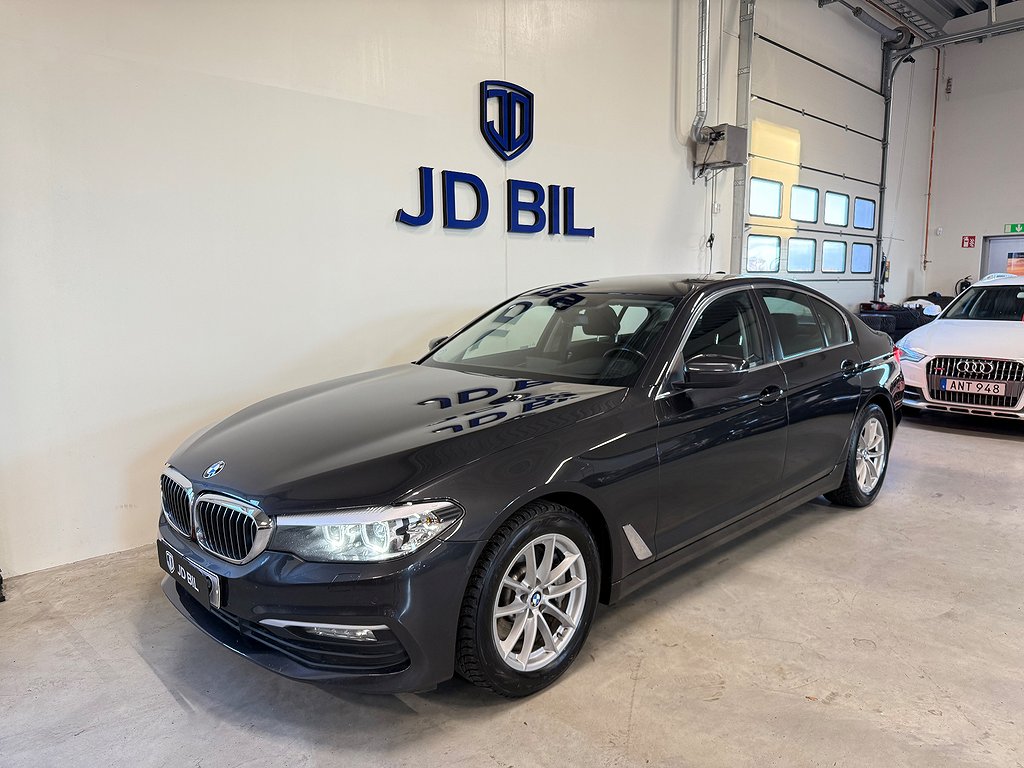 BMW 530 d xDrive Sedan HuD Bkamera Navi Drag 265hk