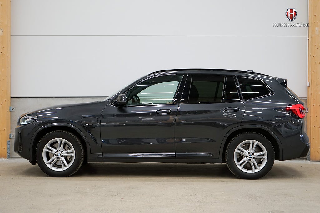 BMW X3 xDrive30e 292hk M Sport Drag Kamera Hifi Shadow MOMS