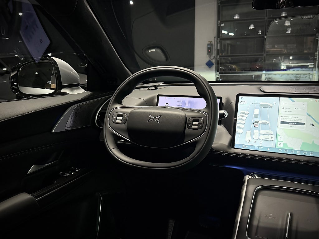 XPENG G9 AWD Performance Nya modellen 0% ränta Billån - bild 8