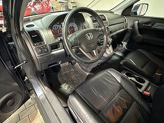 SUV Honda CR-V 8 av 18