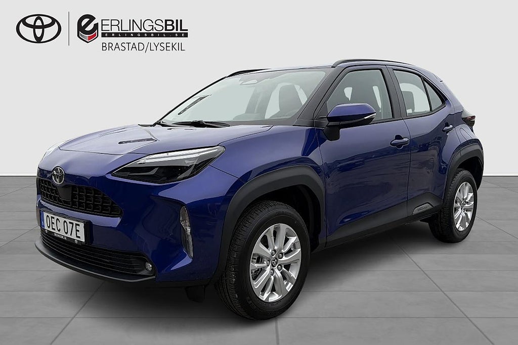 Toyota Yaris Cross HYBRID ACTIVE TAKRELING 115 AUT V-HJUL DUBB NYBIL