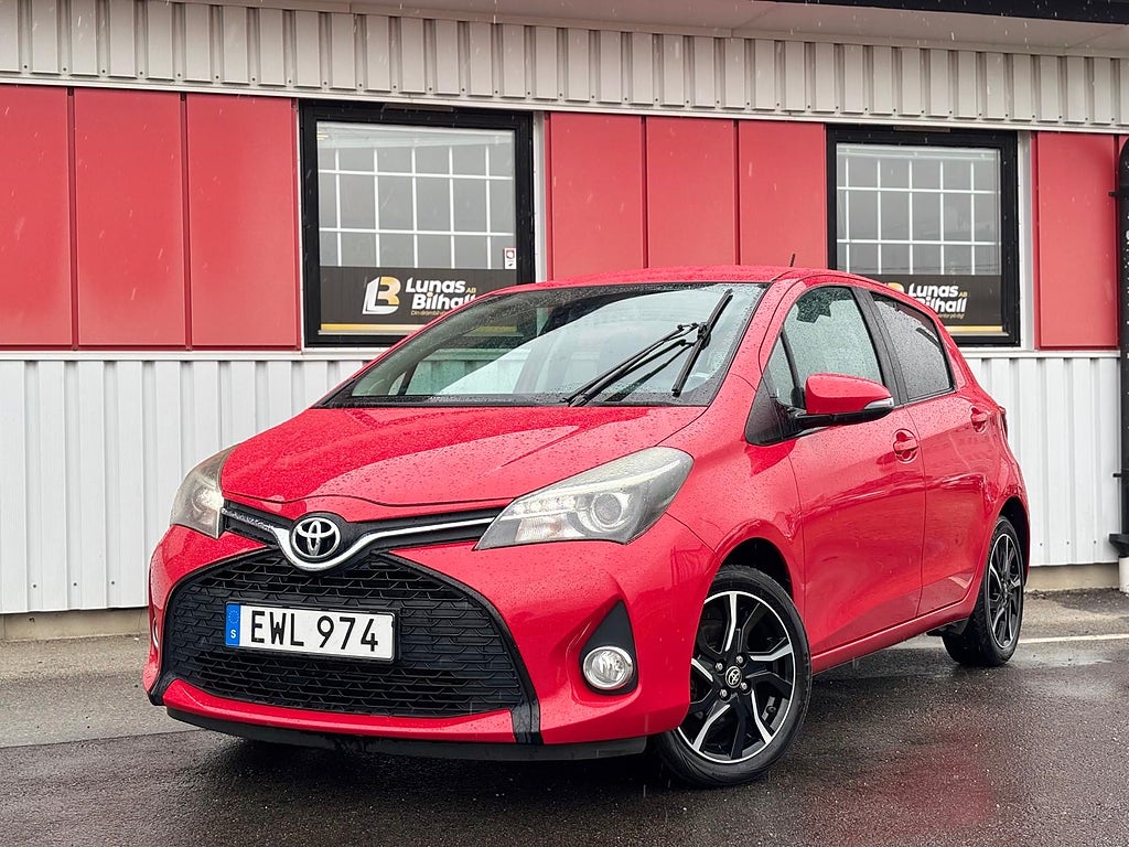 Toyota Yaris 5-dörrar 1.33 Dual VVT-i Active, Style Ny Servad/Ny Bes