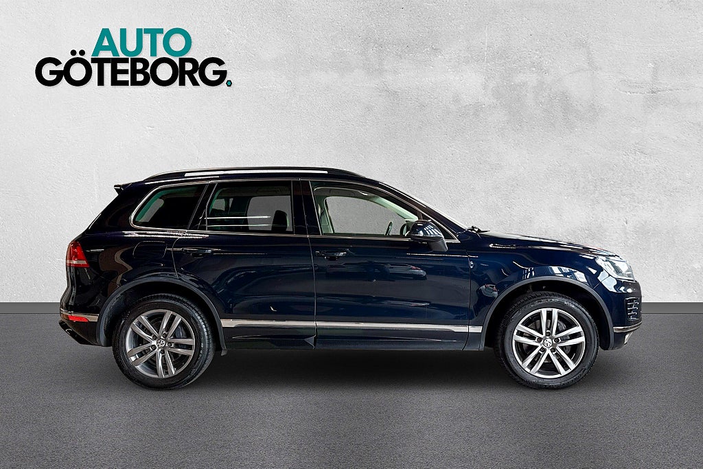 Volkswagen Touareg 3.0 V6 TDI DPF BMT 4Motion R-Line B-Kamera  2-ägare