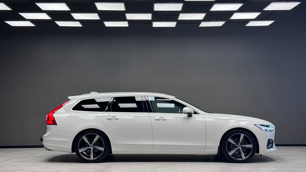 Volvo V90 2018 - miniatyr 4