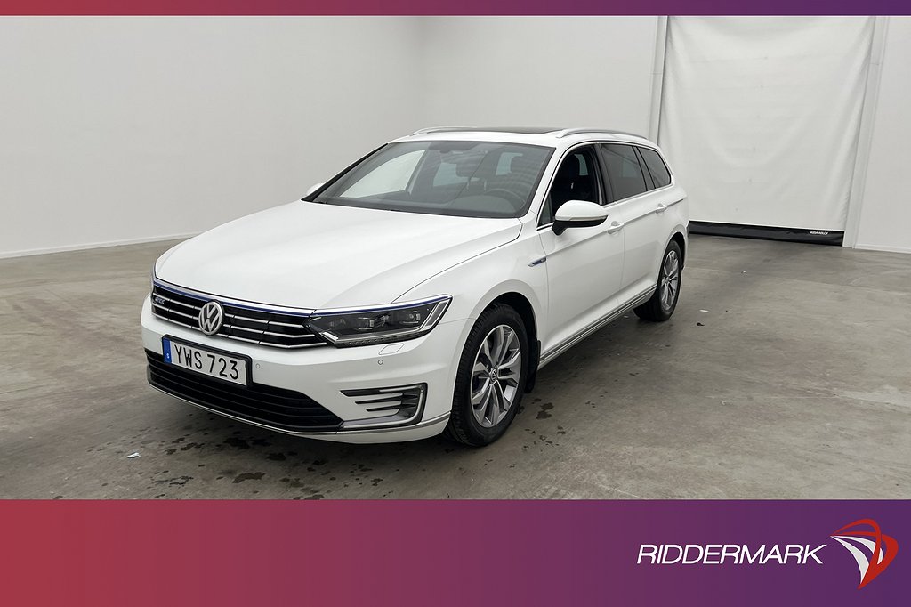 Volkswagen Passat GTE Executive Värm Cockpit Pano Kamera