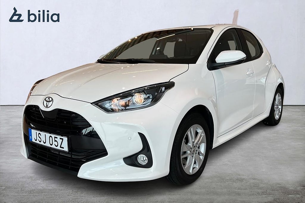 Toyota Yaris 1.5 Hybrid Active Komfortpaket Parkeringssen...
