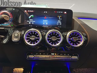 SUV Mercedes-Benz GLA 8 av 11
