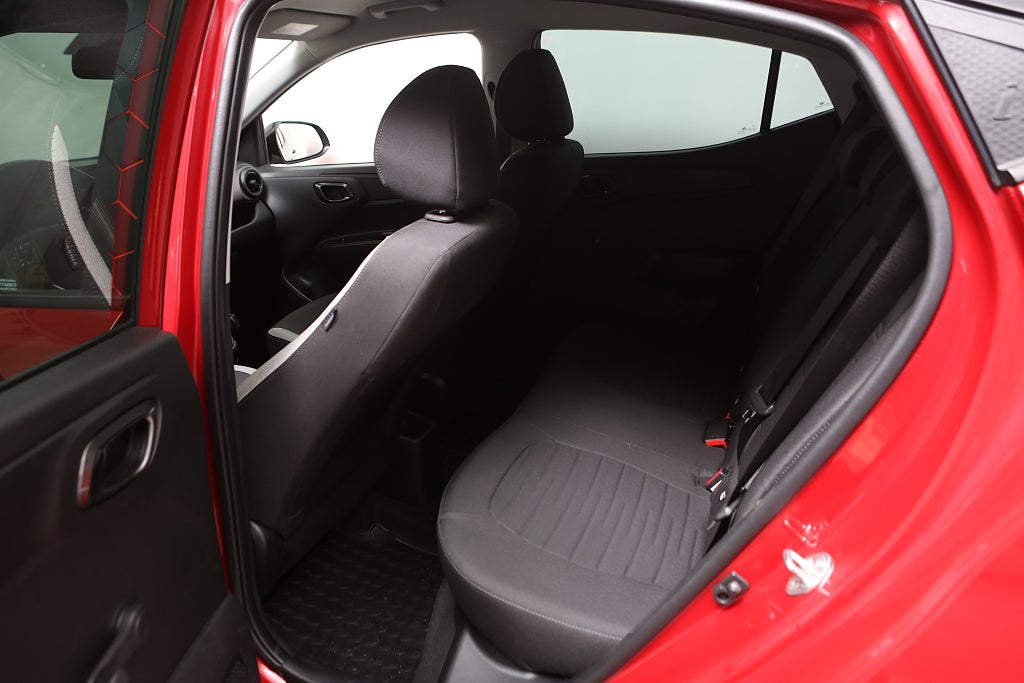 Hyundai i10 1,0 blue Essential CarPlay 2-tons lack 2024