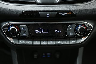Kombi Hyundai i30 18 av 22