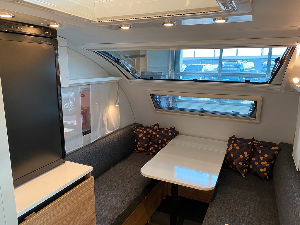 Adria Action 361 LH / Pluspaket / 1579kr/mån / Vi tar inbyte - Adria