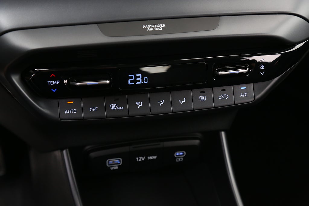 Hyundai Bayon 1.2 MPi Essential Navi - Superkampanj! begränsat antal