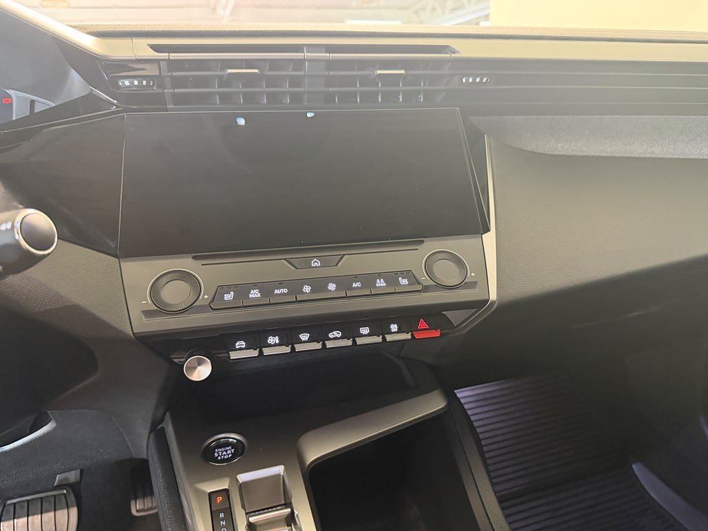 Peugeot 308 sw Hybrid 145 1.2 Allure PT 145 e-DSC Euro 6 SoV Hjul thumbnail