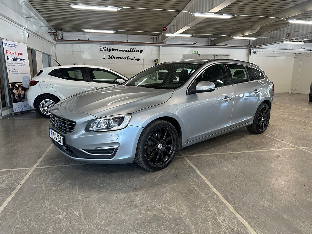 Volvo V60 D3 Geartronic Momentum Värmare Dragkrok Rattvärme