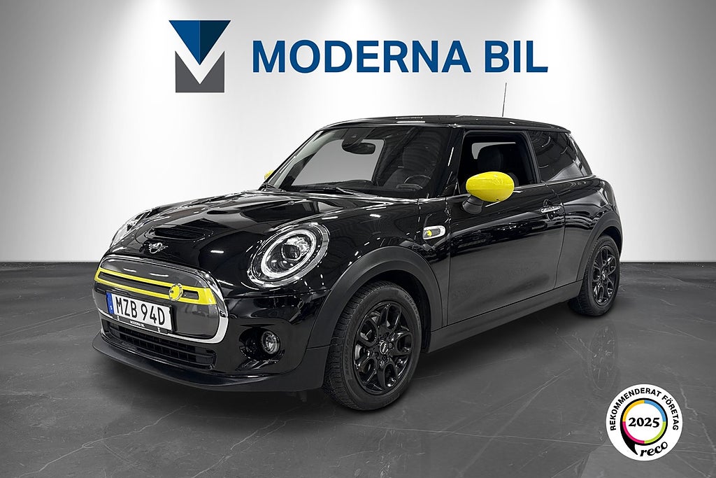MINI Cooper SE Excitement 184hk 32,6 kWh B-kam Navi CarPlay