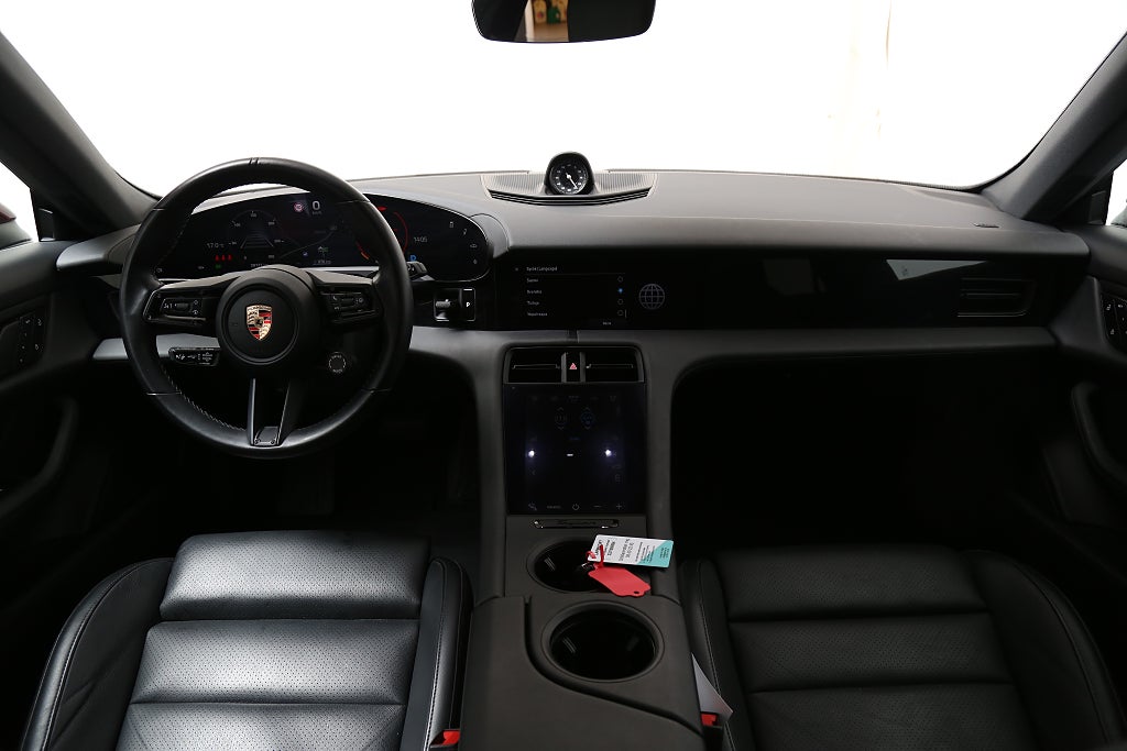 Porsche Taycan 4 Cross Turismo Direct Drive/ic 4
