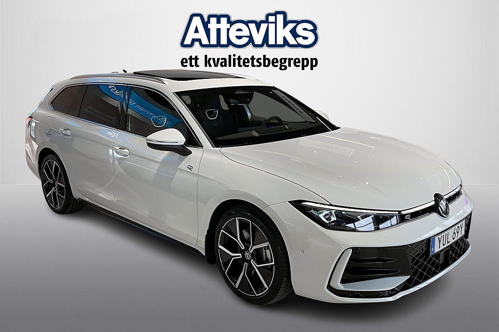 Volkswagen Passat eHybrid R-Line SWE Edition *Kampanj*