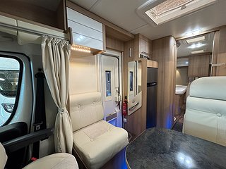 Husbil-halvintegrerad Ci MAGIS 86 P 130HK 4 av 14