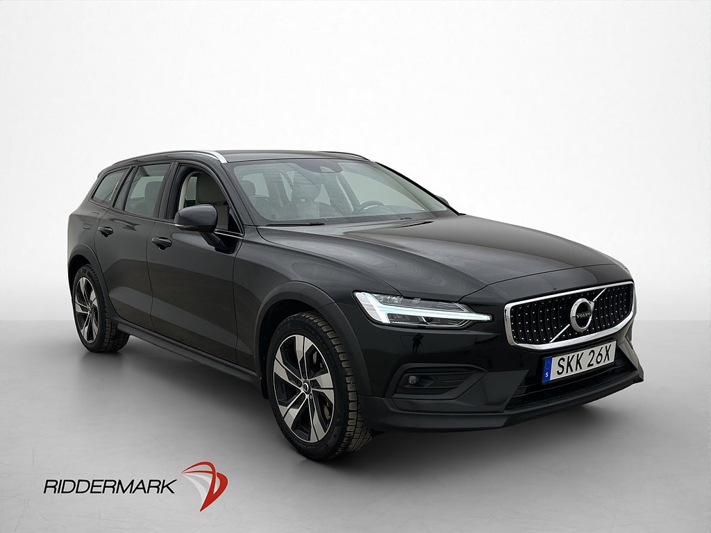 Volvo V60 Cross Country D4 AWD 190hk Värmare Kamera Drag VOC