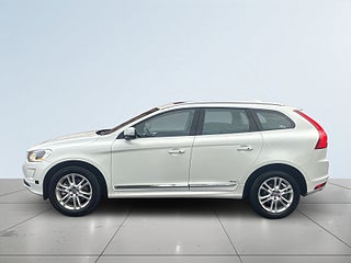 Volvo XC60 D4 AWD Summum/Drag/SoV/MoK/Pano/Psens/Skinn/Nav – bild 4