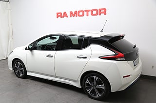 Halvkombi Nissan Leaf 4 av 24