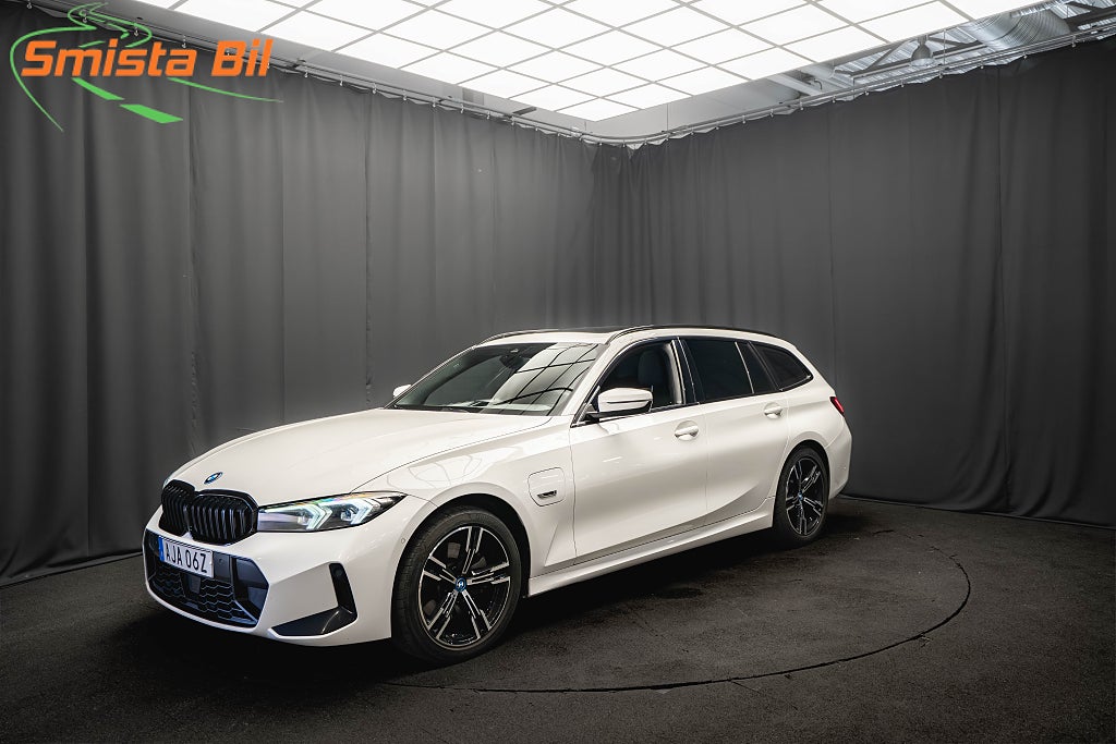BMW 330e xDrive M Sport PANORAMA DRAG KAMERA ADAPTIV-FART