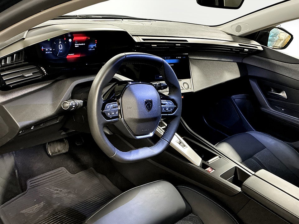 Bild på Peugeot 308 sw Allure Hybrid 145hk Aut B-KAMERA CARPLAY