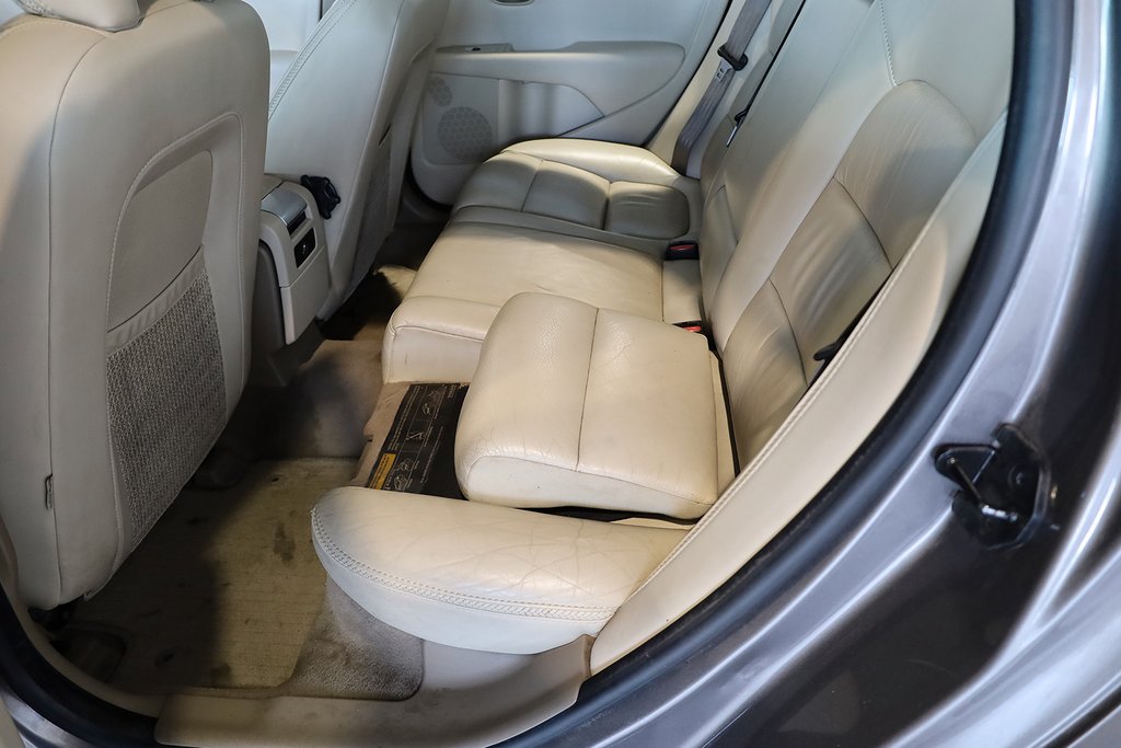 Volvo XC70 D5 Summum AWD Aut Keyless PDC BLIS Läder Drag 2011