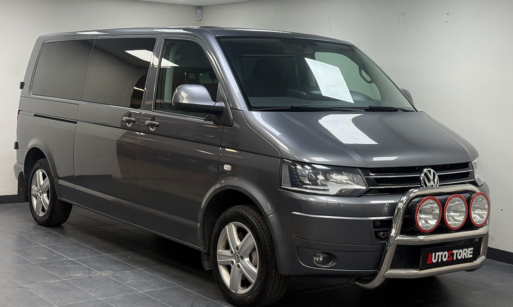 Volkswagen Caravelle 2.0 TDI BMT 4M Lång 8-sits Drag Spec D-värm