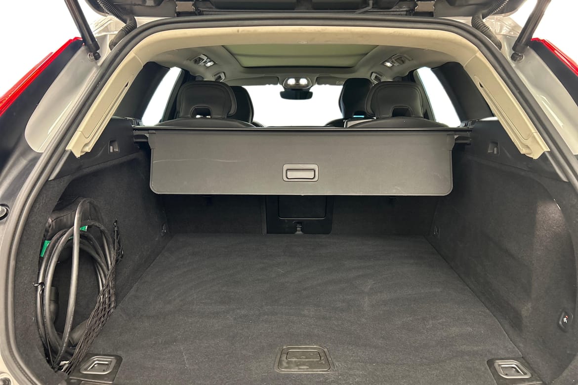 Volvo XC60 T6 Plus Dark Nordic 2025, bild 10/10