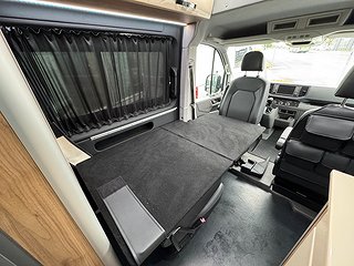 Husbil-halvintegrerad MAN Mercus 650 177HK 4x4 AUT  17 av 23