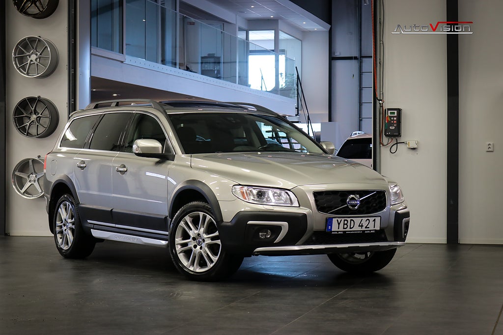 Volvo XC70 D4 AWD 181hk Classic Summum Taklucka H&K Läder 1 ägare
