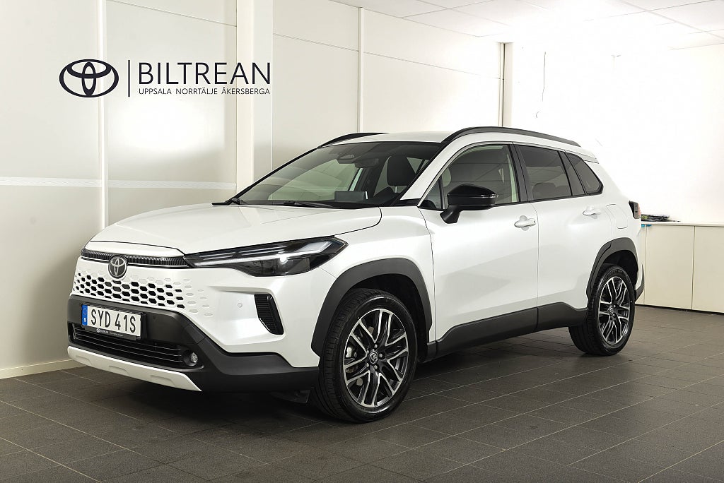 Toyota Corolla Cross 1,8 Elhybrid Style Säkerhetspaket Backkamera MOMS