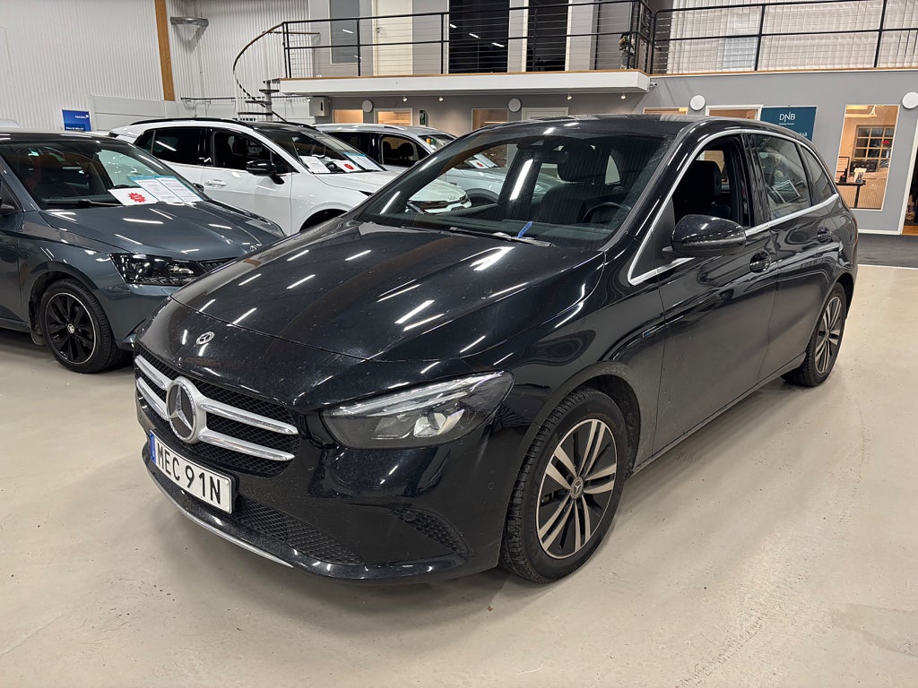 Mercedes-Benz B 250 e 8G-DCT Drag Backkamera 3,45% ränta 