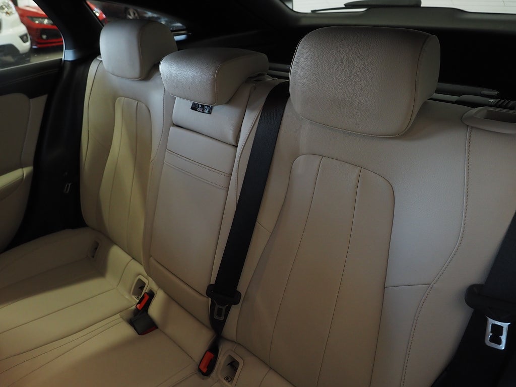 Mercedes-Benz CLA 200 d Shooting Brake Burmester Drag Läder 2020