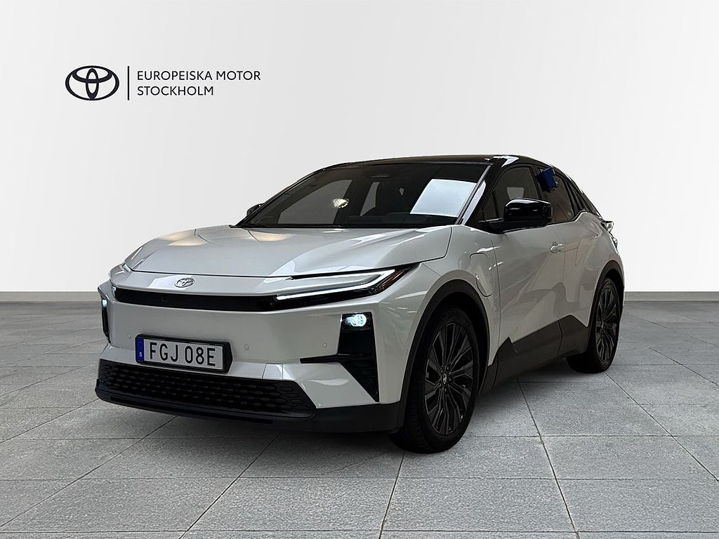 Toyota C-HR EXECUTIVE AWD PANORAMA JBL / V-HJUL / MOMS