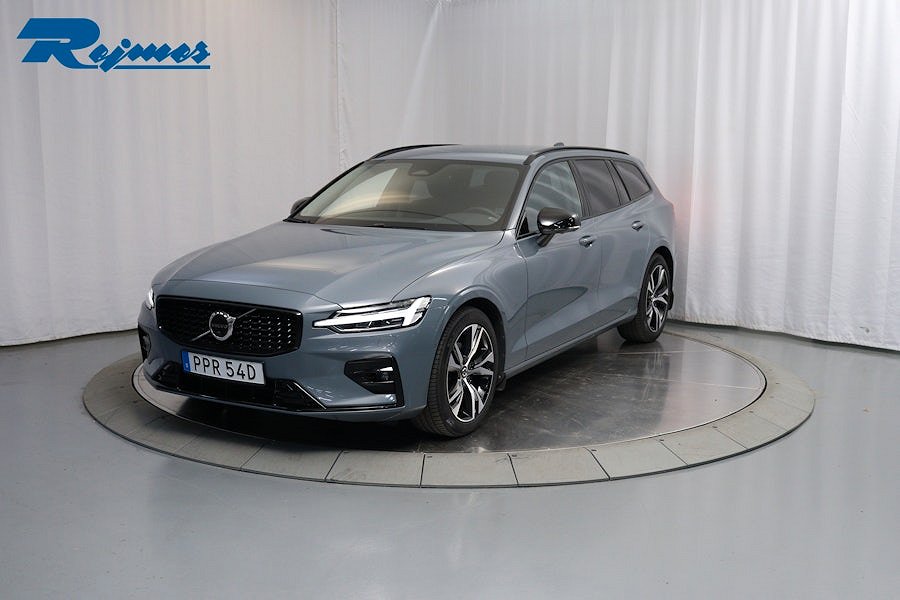 Volvo V60 B4 Diesel Plus Dark