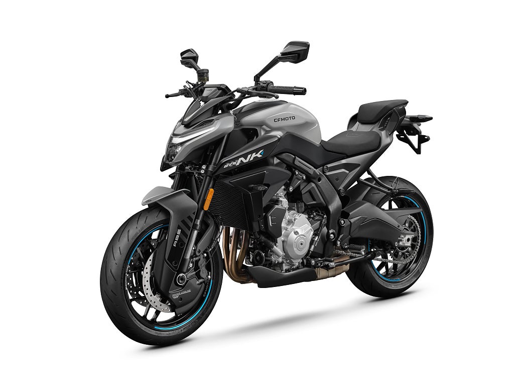 CFMOTO 675NK "Erbjudande förbeställning"