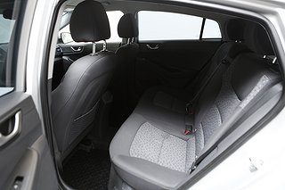 Halvkombi Hyundai IONIQ 21 av 22