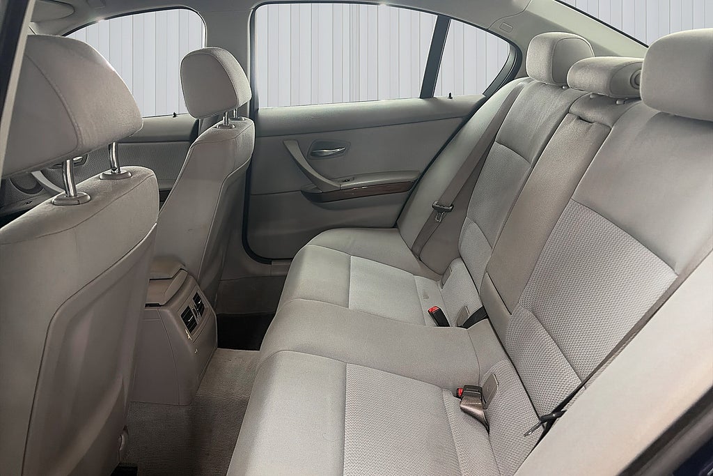 BMW 320D 2009