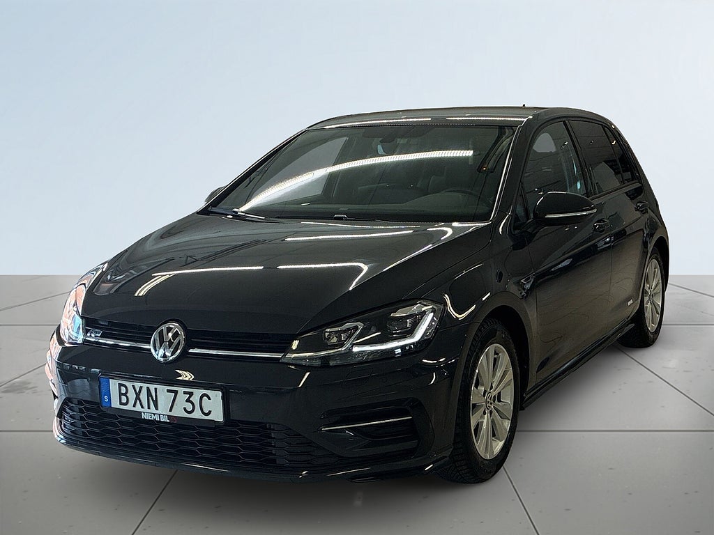 Volkswagen Golf 5-dörrar 1.5 ACT GT Aut R Line P-sensorer CarPlay S&V