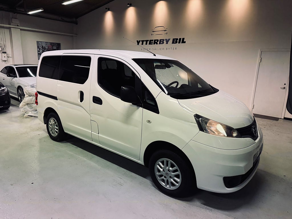 Nissan NV200