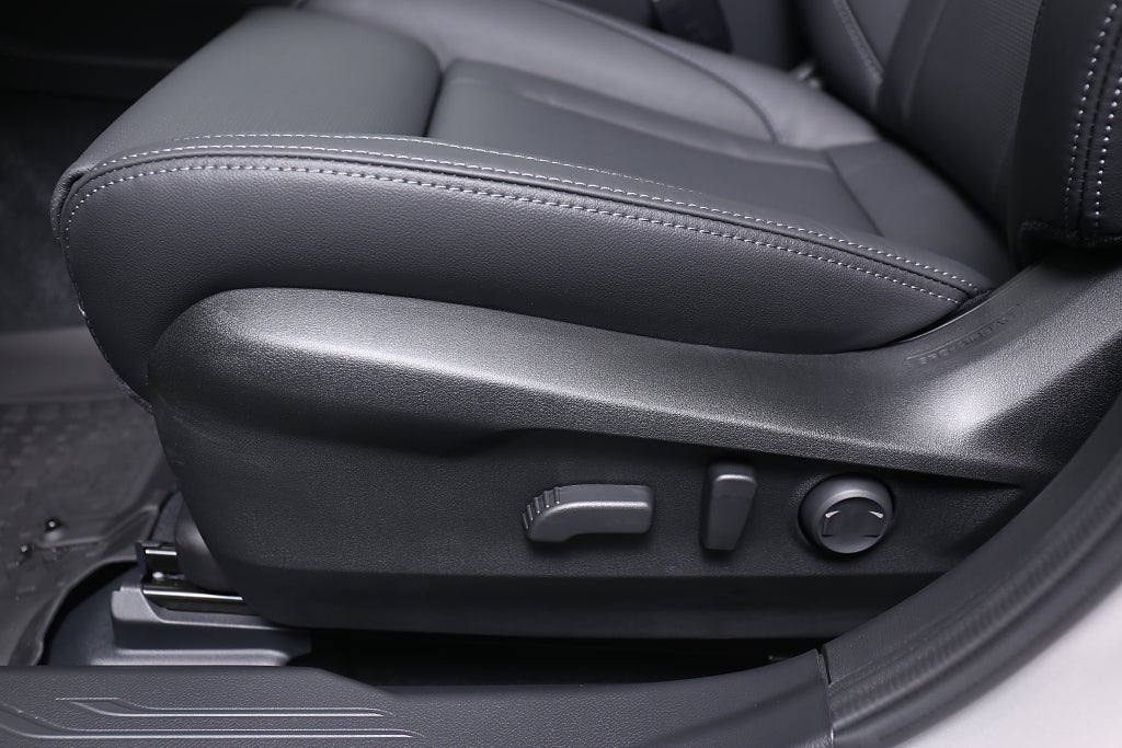 Subaru Outback Limited| 3 fria Service.