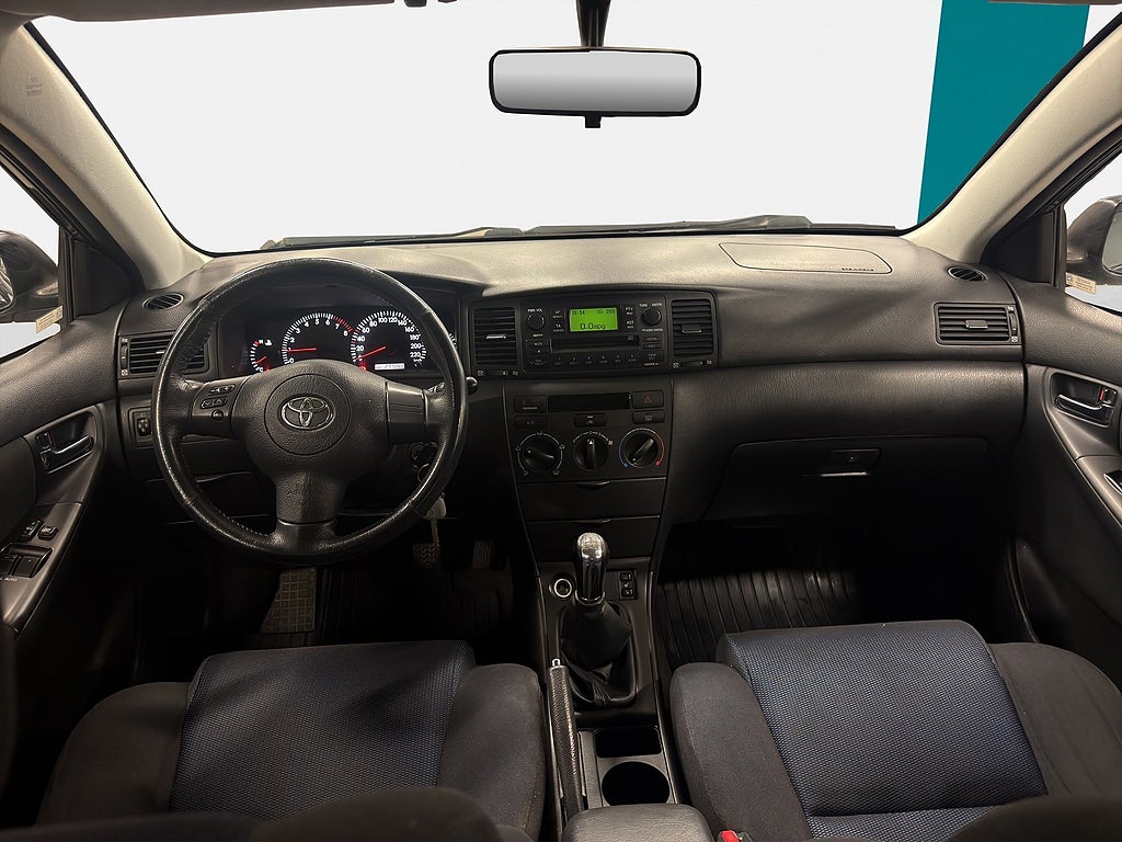Toyota Corolla 5-dörrars 1.6, 3 brukare, AC, Värmare,