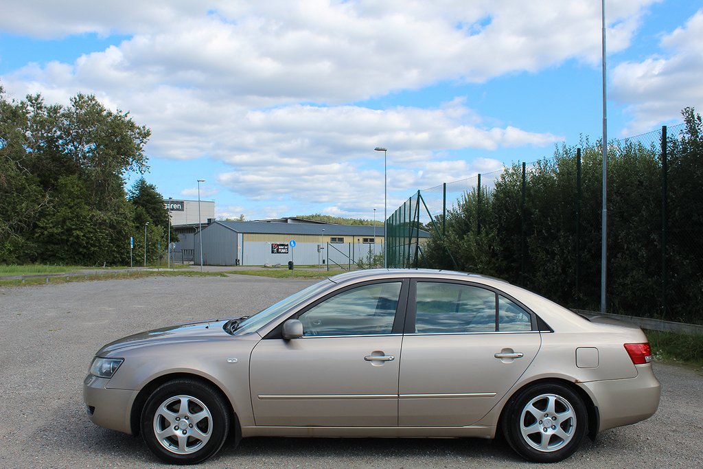 Hyundai Sonata 2.0 CRDi manuell vinterhjul