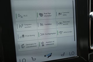 SUV Volvo XC40 23 av 30