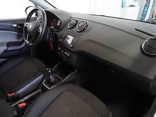 Halvkombi Seat Ibiza 14 av 21