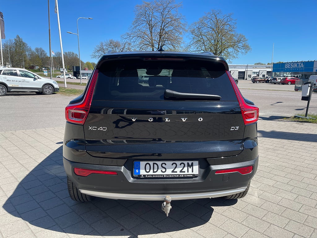 Volvo XC40 D3 Momentum manuell 150 hk