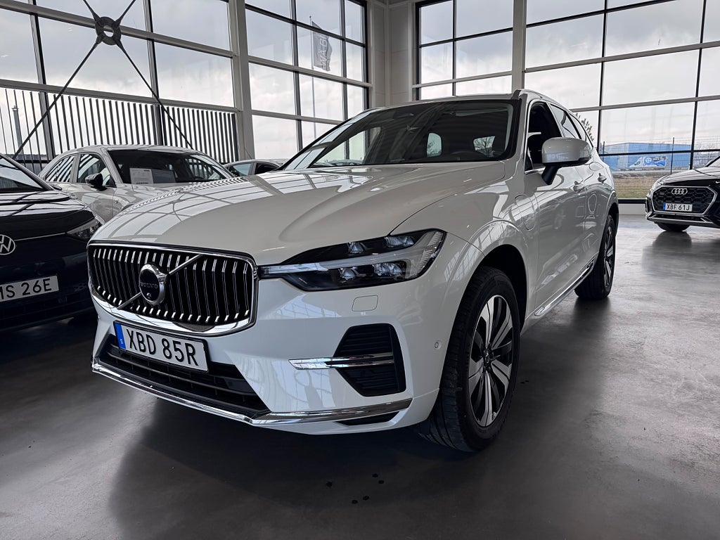 Volvo XC60 Recharge T6 Plus Bright Edition | Pano | 360° | Drag |